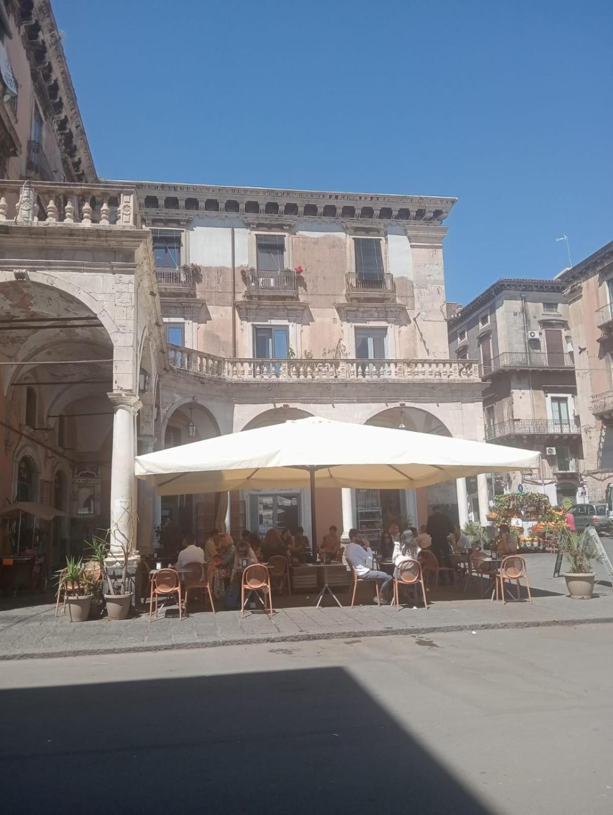 Il Castello Di Patty Apartment Catania Exterior photo